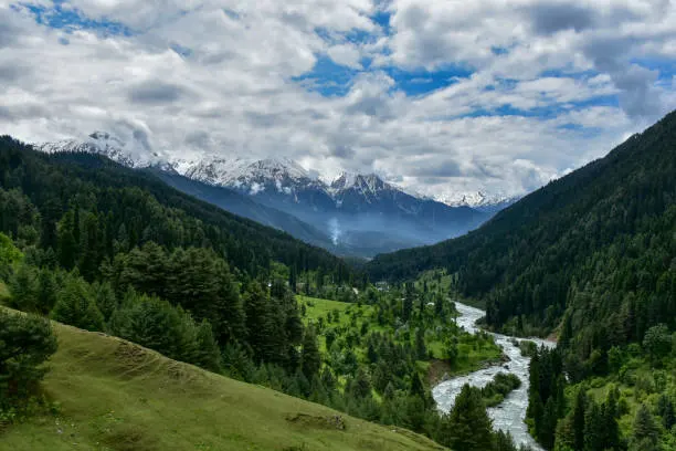 Pahalgam Valley Kashmir